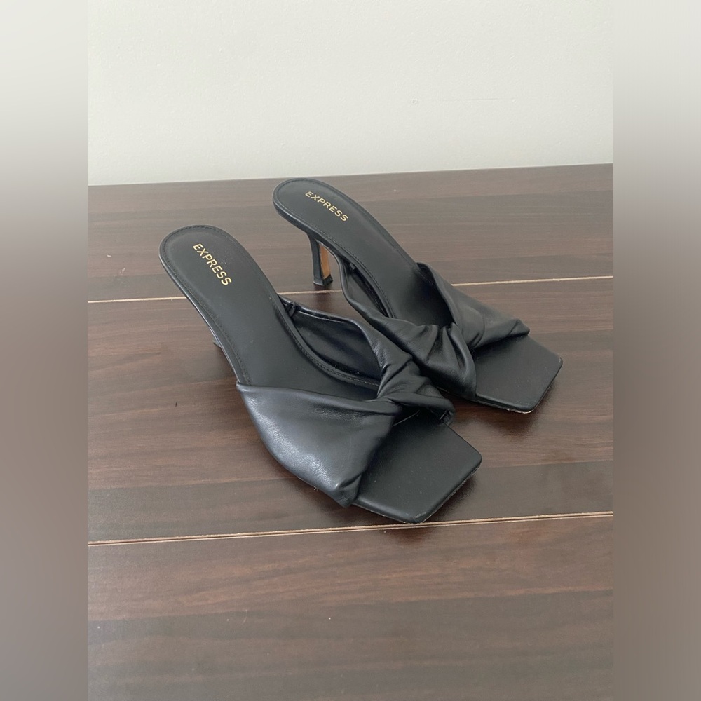 Express Black Women's Heeled Sandals in Size 8